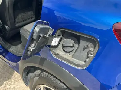 Usata Renault Captur Intens 160 CV (117 kW) 2020 Blu scuro SUV