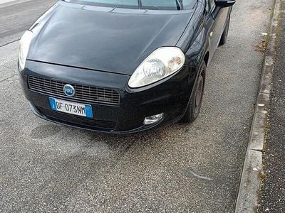 Usata Fiat Grande Punto 75 CV (55 kW) 2007 Nero Utilitaria