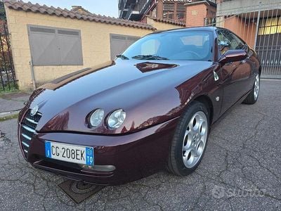 Usata Alfa Romeo GTV Lusso 166 CV (122 kW) 2003 Rosso Coupé
