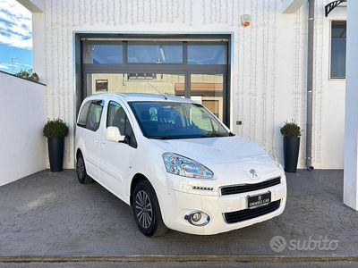 Occasion Peugeot Partner 115 ch (84 kW) 2015 Blanc Monospace