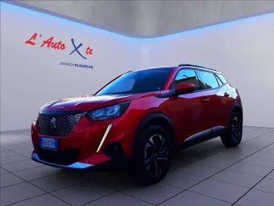 Usata Peugeot 2008 Allure 131 CV (96 kW) 2020 Rosso SUV