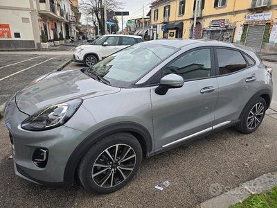Usata Ford Puma Titanium 120 CV (88 kW) 2020 Grigio SUV