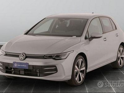 Nuova VW Golf VIII 204 CV (150 kW) 2025 Grigio Berlina