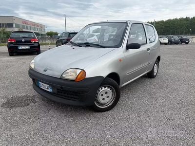 Usata Fiat Seicento 39 CV (28 kW) 2000 Grigio Utilitaria