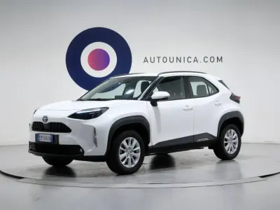 Usata Toyota Yaris 92 CV (67 kW) 2023 Utilitaria