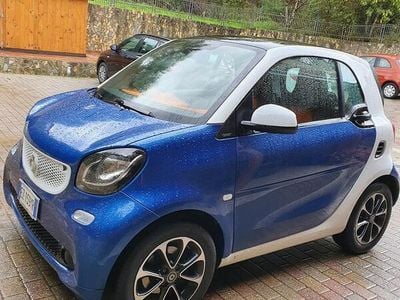 Usata 2015 Smart ForTwo Coupé Utilitaria | 9000 € (Buon prezzo)