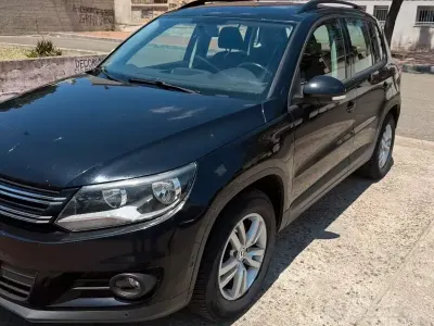 Usata VW Tiguan 110 CV (80 kW) 2014 Nero SUV