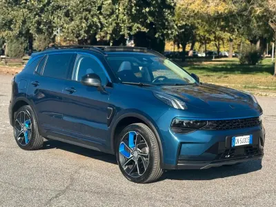 Usata Lynk & Co 01 179 CV (131 kW) 2023 Blu SUV