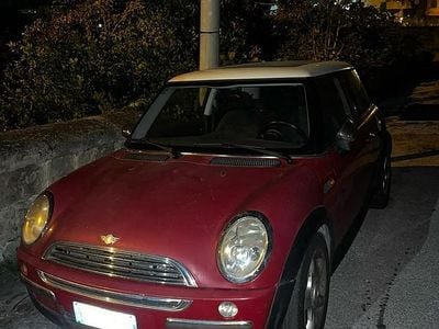Usata Mini Cooper 2004 Rosso Utilitaria