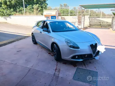 Usata Alfa Romeo Giulietta 170 CV (125 kW) 2010 Utilitaria
