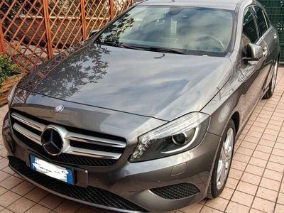 Mercedes A200