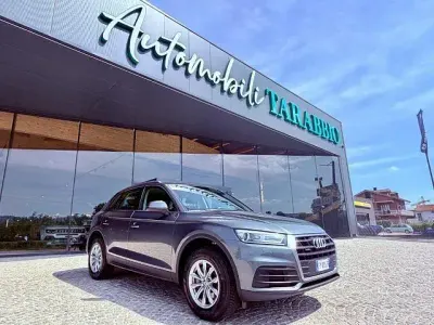 Usata Audi Q5 163 CV (119 kW) 2019 Grigio scuro SUV
