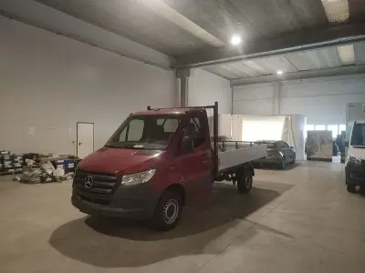 Nuova Mercedes Sprinter 114 CV (83 kW) 2025 Rosso Furgone