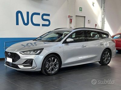 Usata Ford Focus ST 125 CV (91 kW) 2023 Argento Station wagon