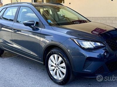 Usata Seat Arona Style 95 CV (69 kW) 2023 Grigio SUV