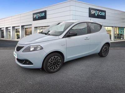 Usata Lancia Ypsilon 69 CV (50 kW) 2024 Verde Utilitaria