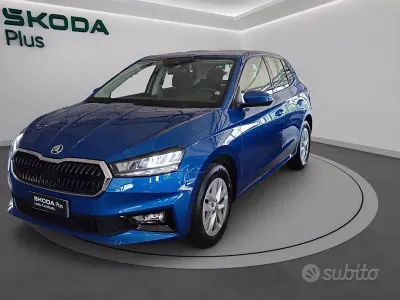Usata Skoda Fabia Selection 80 CV (58 kW) 2024 Blu race metallizzato Utilitaria