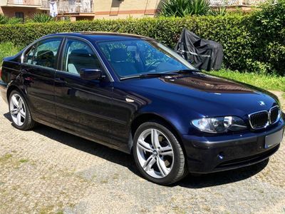 usata BMW 325 xi Aut. da Vetrina