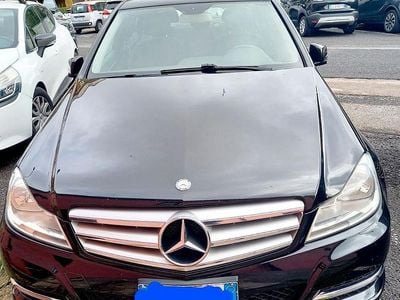 Begagnad Mercedes C180 120 HK (88 kW) 2013 Svart Sedan