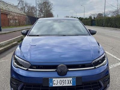 Usata VW Polo R-line 95 CV (69 kW) 2022 Blu Utilitaria