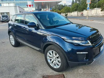 Usata Land Rover Range Rover evoque 150 CV (110 kW) 2017 Blu Station wagon