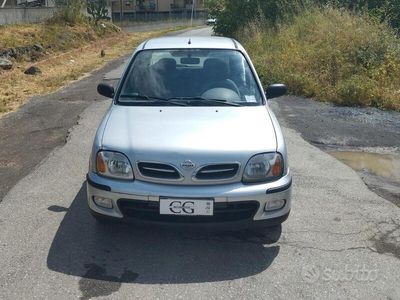 usata Nissan Micra 1.0 60cv neopatentati clima ok - 2001