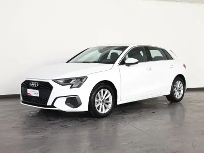 Usata Audi A3 Business 150 CV (110 kW) 2023 Bianco ibis Berlina