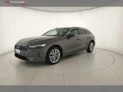 Usata Audi A5 Advanced 204 CV (150 kW) 2025 Grigio chronos metallizzato Station wagon