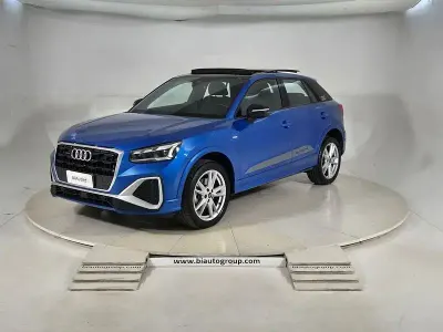 Usata Audi Q2 Advanced 190 CV (139 kW) 2024 Blu SUV