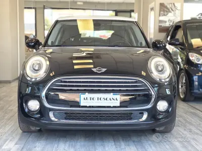 Usata Mini Cooper D Business 116 CV (85 kW) 2016 Nero Utilitaria