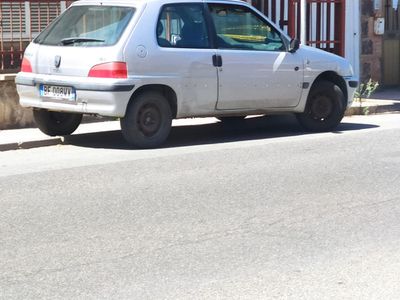 Peugeot 106