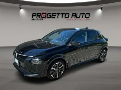 Nuova Lancia Ypsilon 101 CV (74 kW) 2026 Nero Utilitaria