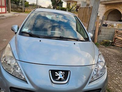 Usata Peugeot 207 70 CV (51 kW) 2010 Grigio Berlina