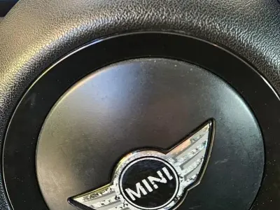 Usata Mini Cooper 75 CV (55 kW) 2013 Nero Utilitaria
