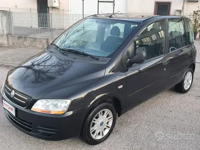 Usata Fiat Multipla Emotion 103 CV (75 kW) 2006 Nero Monovolume