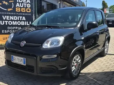 Usado Fiat Panda S 69 CV (50 kW) 2023 Negro Utilitario