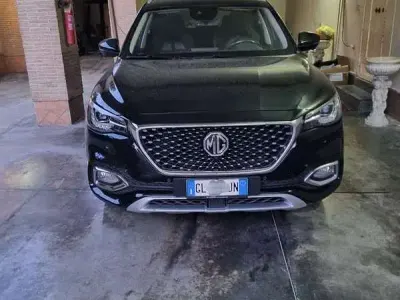 Usata MG HS Luxury 162 CV (119 kW) 2022 SUV