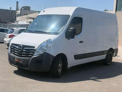 Usata Opel Movano 145 CV (106 kW) 2020 Bianco Furgone