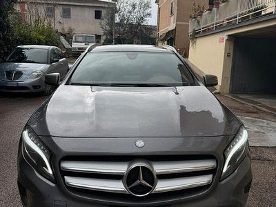 Usata Mercedes GLA220 Premium 177 CV (130 kW) 2015 Grigio SUV