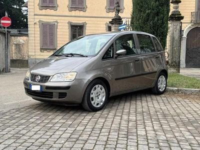 Usata Fiat Idea 80 CV (58 kW) 2008 Grigio Monovolume