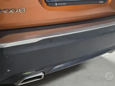 Usata Peugeot 2008 131 CV (96 kW) 2021 SUV