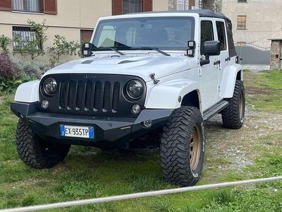Usata Jeep Wrangler Unlimited Sahara 200 CV (147 kW) 2015 SUV
