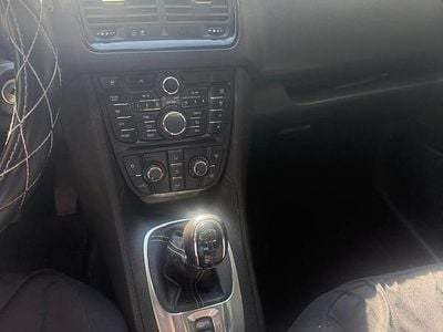 Usata Opel Meriva 120 CV (88 kW) 2013 Bianco Monovolume