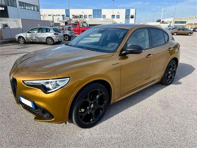 Usata Alfa Romeo Stelvio 210 CV (154 kW) 2021 Oro SUV