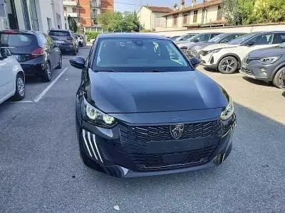 Usata Peugeot e-208