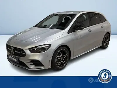 Nuova Mercedes B180 AMG 116 CV (85 kW) 2026 Grigio Monovolume