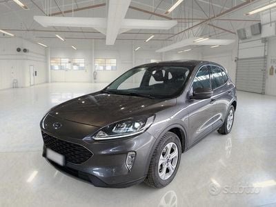 Usata Ford Kuga 120 CV (88 kW) 2022 Grigio SUV