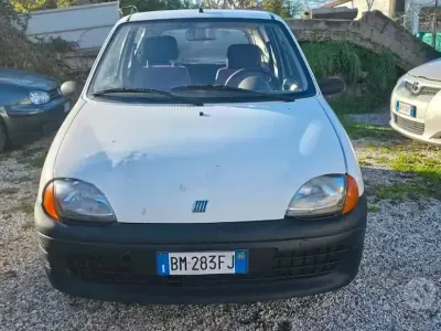 Usata Fiat Seicento Young 39 CV (28 kW) 2000 Bianco Utilitaria