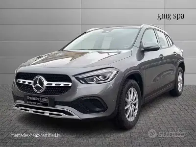 Usata Mercedes GLA180 Business 136 CV (100 kW) 2022 Grigio SUV