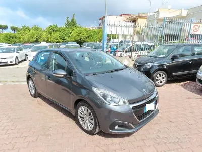 Occasion Peugeot 208 Allure 75 PK (55 kW) 2016 Grijs Hatchback